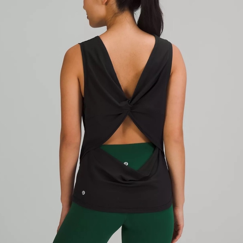 Lululemon Nulu Twist-Back Yoga Tank